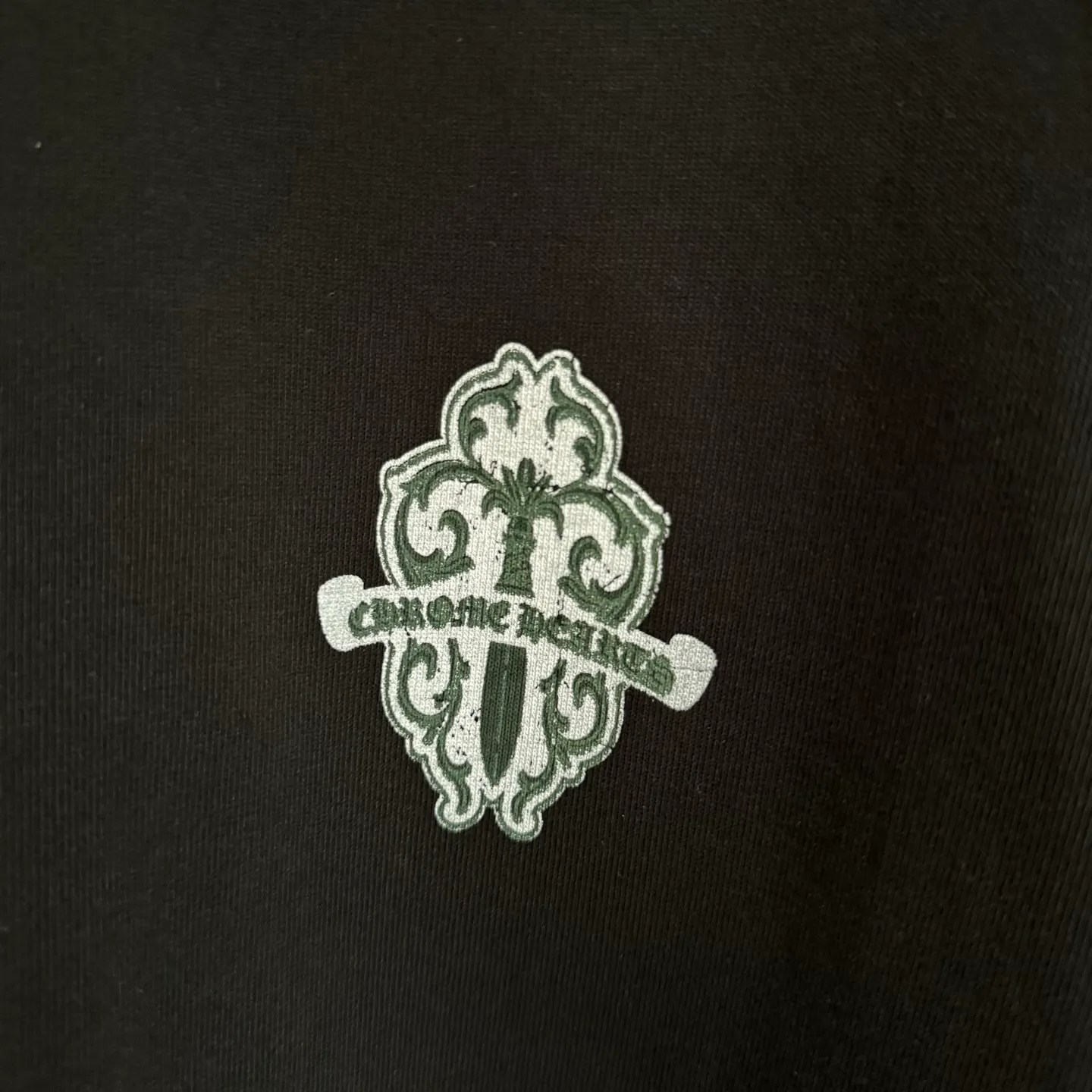 🅿️330 [Strict quality control] CH Crow's popular heavyweight long-sleeved sweatshirt T-shirt. Heavy 340g double yarn fabric. Digital direct printing on the front and back. Wash the whole garment twice. Frayed and torn on all four sides. Heavy fabric. The neckline is made of icy Salona. Loose fit. Deep, wide and stylish. No deformation or shrinkage. 2 colors: black and white. Size: M-2xl
